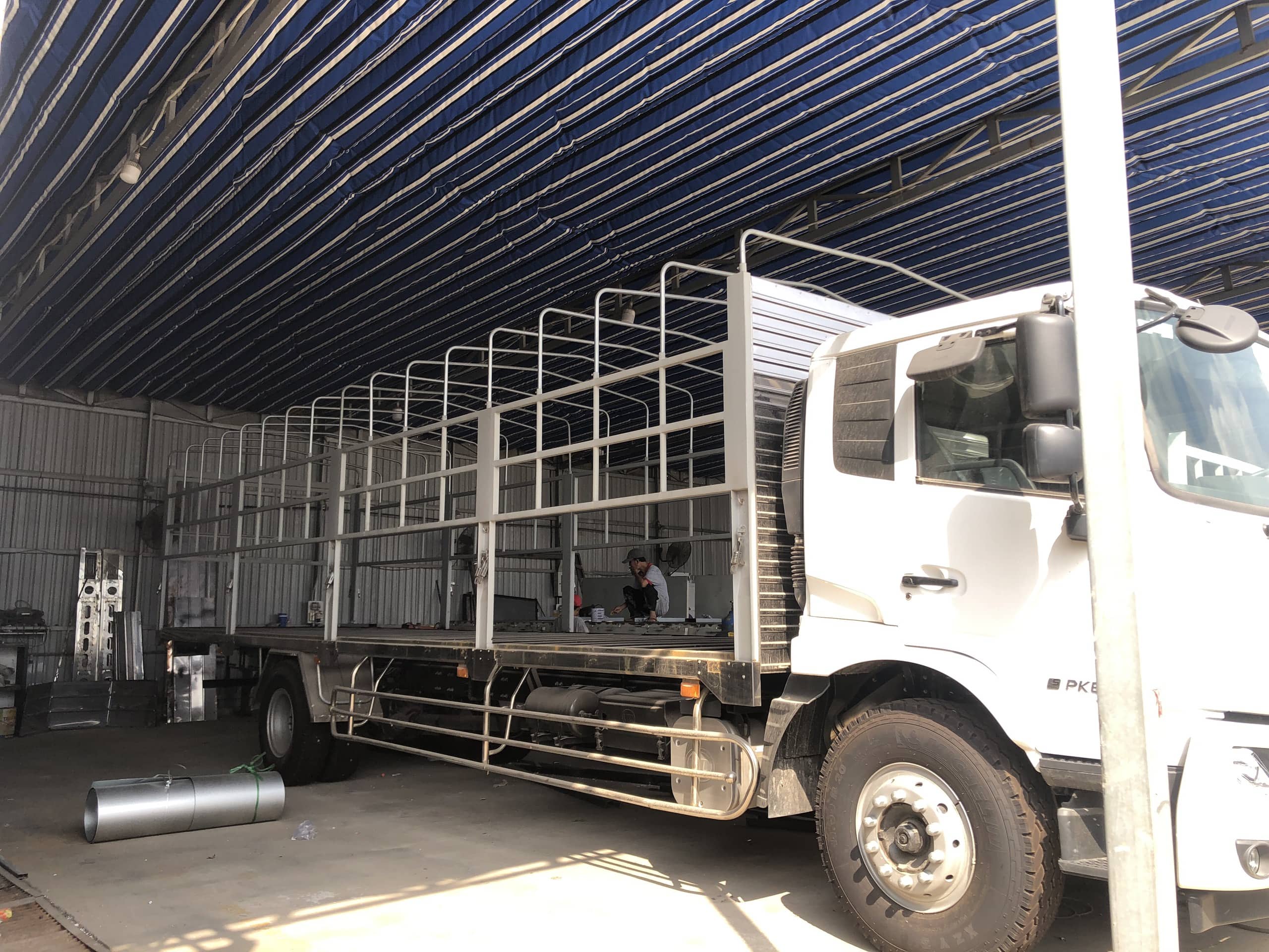 gia_cong_thung_mb_Xe_tai_8_tan