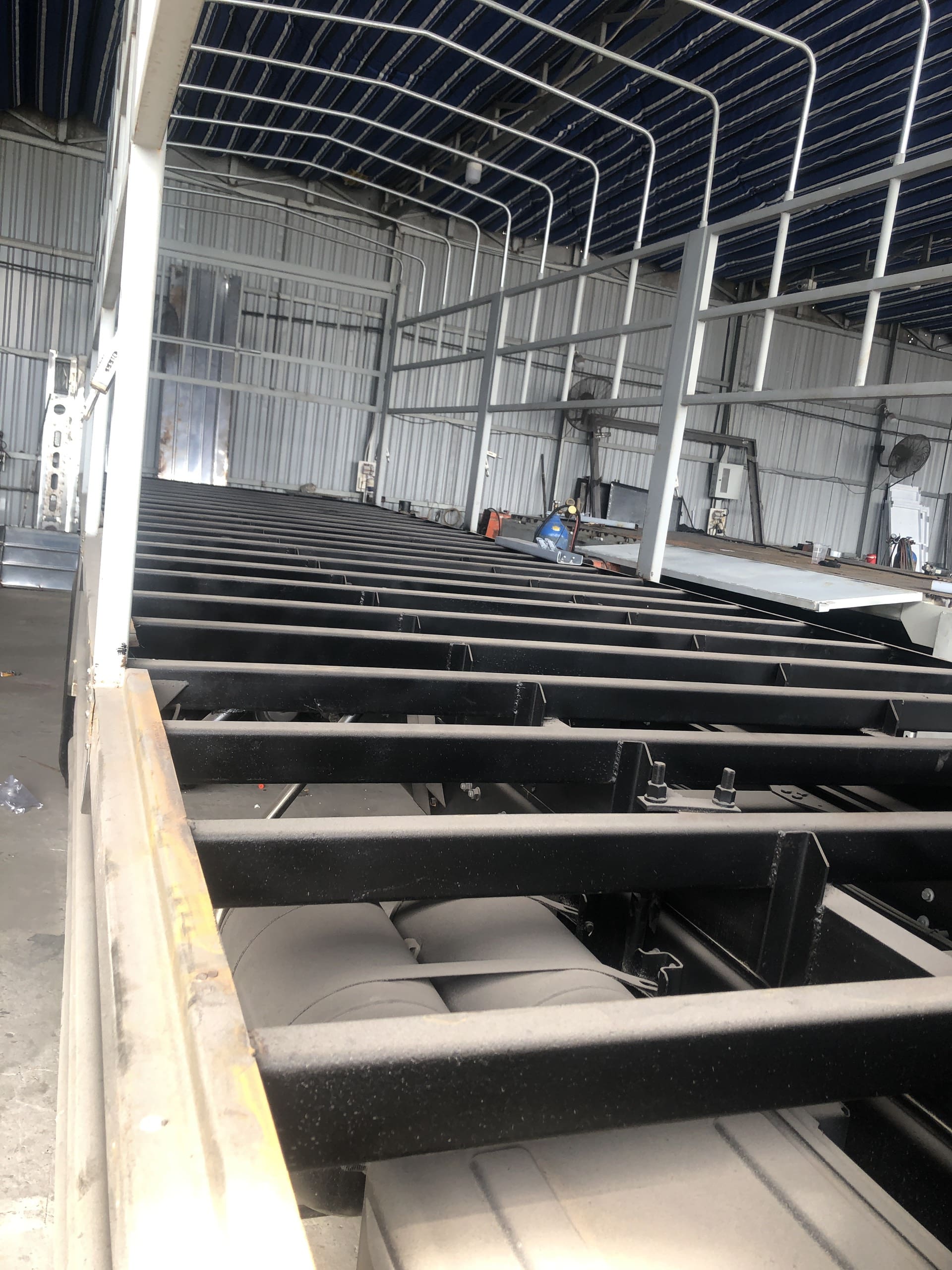 thung_bat_Xe_tai_8_tan